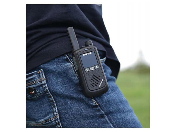 Walkie talkie baofeng bf-t17 radiotelefon kit talker 2ks