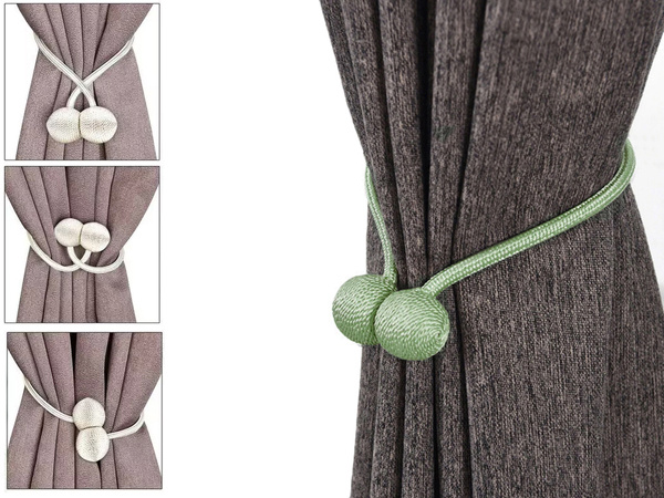 Decorative clips for curtains magnetically strong