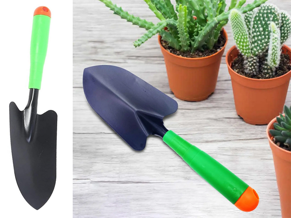 Garden spade for planting transplanting plants for quilting spade