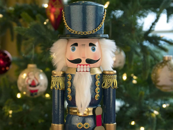 Nutcracker wooden soldier decorative christmas figurine gift