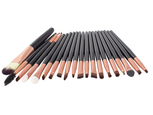 Set of professional make-up brushes 20 pieces