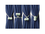 Decorative clips for curtains magnetically strong