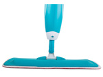 Flat mop with washer rotary solid spray