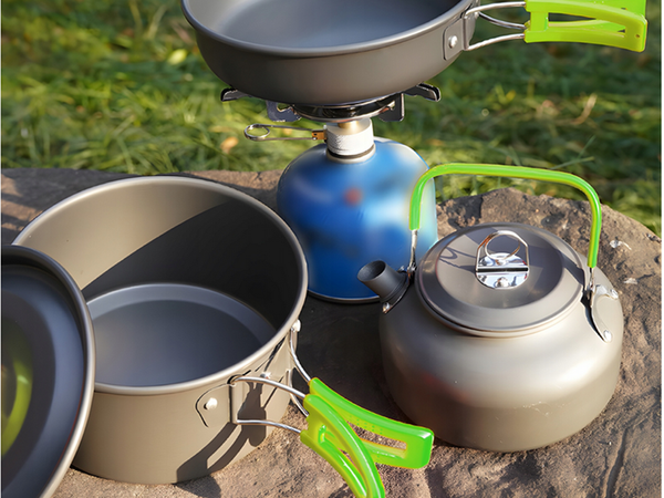 Batterie de cuisine de camping kemping kettle frying pan 18in1