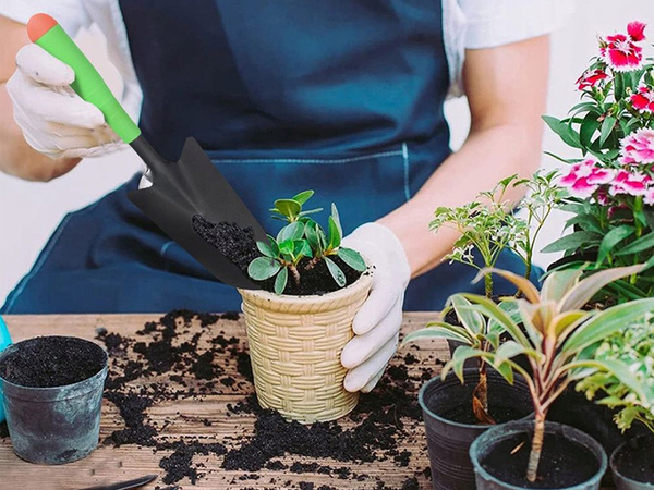 Bêche de jardin pour planter repiquer les plantes bêche de piquage