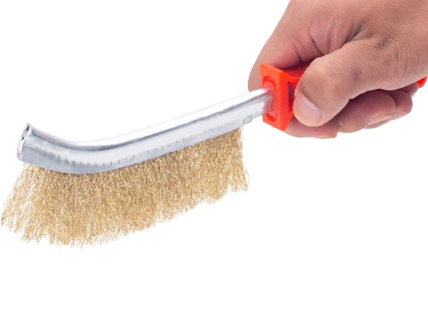 Brosse métallique en laiton pour le nettoyage des jantes puissance