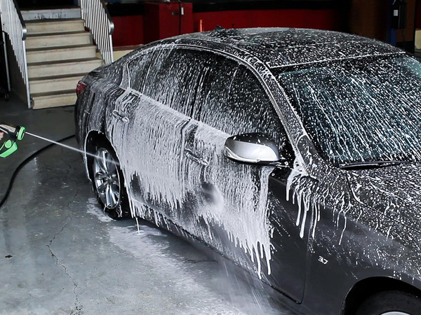 Pistolet de lavage automobile réservoir d'émulseur sous le tuyau 4 modes