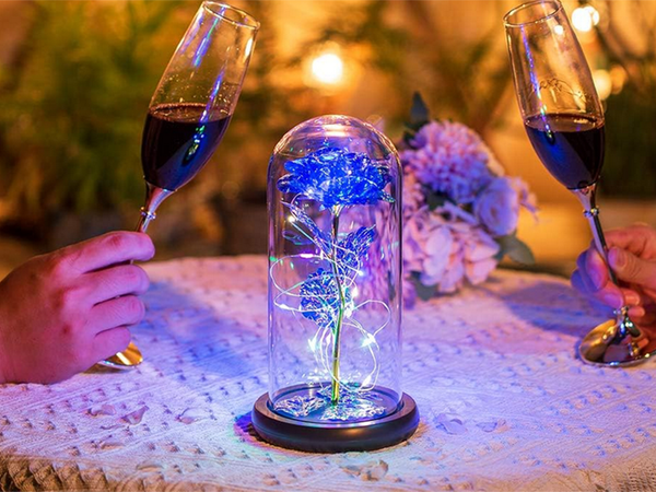 Rose éternelle en verre cadeau verre bleu lumineux pour la journée de la femme