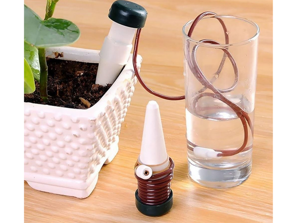 Système d'irrigation pour pots de fleurs 2 x distributeur