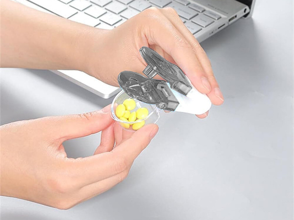 Pill remover pill remover pill remover squeezer handy