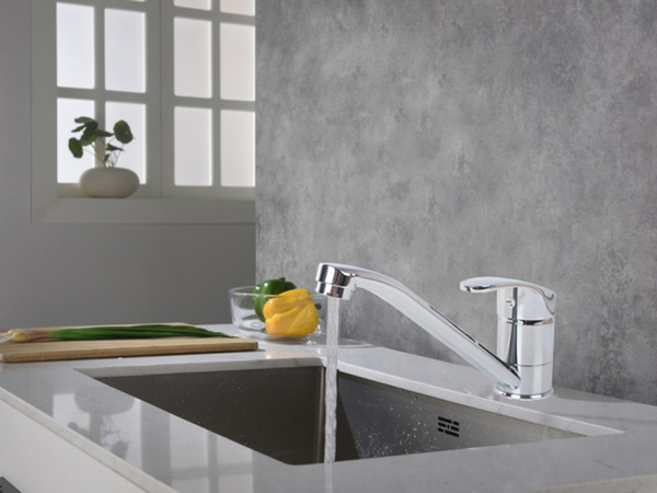 Mitigeur de cuisine chrome long