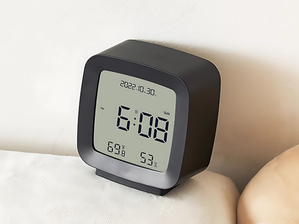 Budík s datem a teplotou s funkcí snooze lcd vlhkost vzduchu