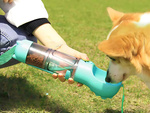 Flasche futterspender tränkebecken für hunde und katzen schüssel mit beutelspender 300 ml