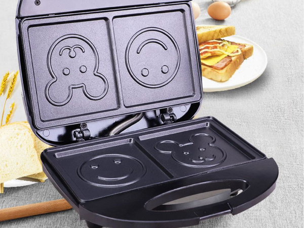 Toaster sandwich maker with smiles non-slip 750w non-stick