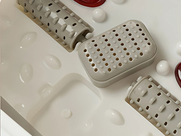 Foot warming bucket bowl with bubble massage rollers foldable