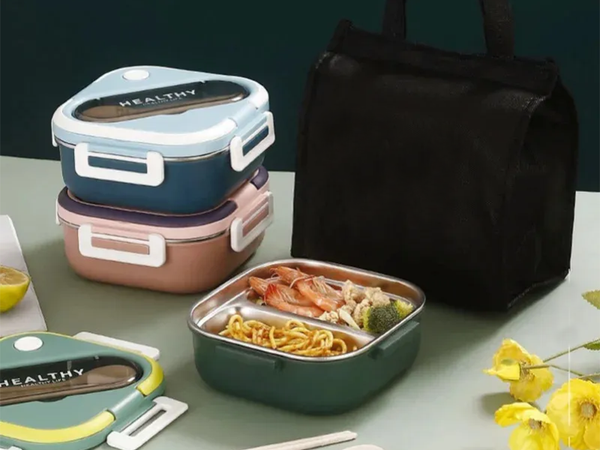 Śniadaniówka z przegródkami pojemnik sztućce lunchbox do mikrofali 1000ml