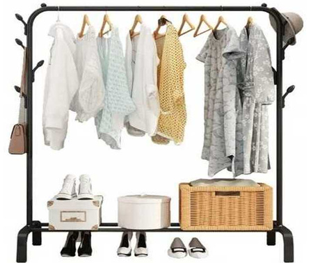 CLOTHES HANGER WITH 8 HOOKS BLACK