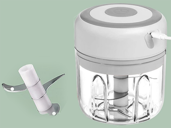 Electric vegetable chopper for herbs