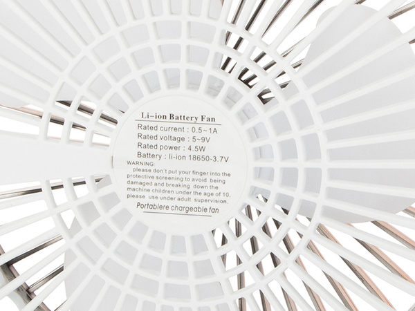 Belaidis stovintis stalo ventiliatorius