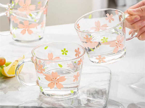 Set de table avec bols, tasses, tasses à café et saladiers en verre, motif fleurs, 6 pièces