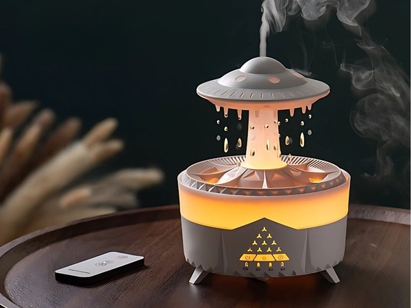 Air humidifier scent diffuser ufo-shaped led lamp with remote control