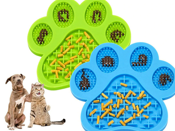 Anti-stress tray licking mat for dog paw
