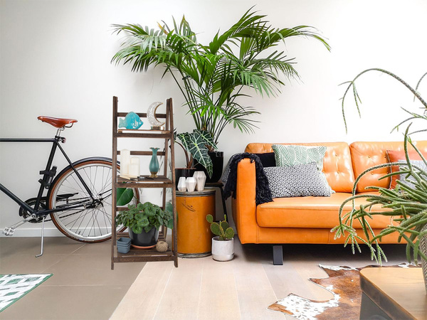 Puidust seisev lillepeenar redel kolm riiulit taimede riiulit