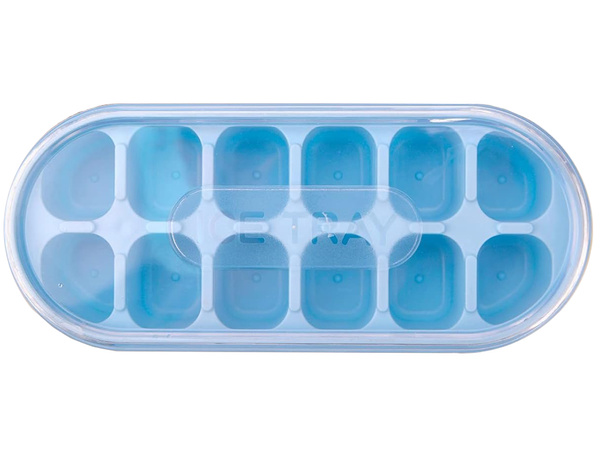 Ice cuber 12 kockás jégkockatáló fedéllel szilikon aljzatú jégkockatálók