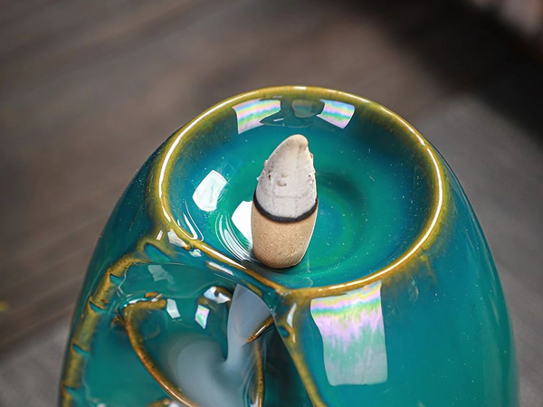 Chimenea de cerámica perfumada cascada incienso aromaterapia + 10 mechas