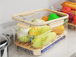Food containers for storage at low temperatures cooling insert