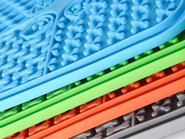 Silicone antirrestructive dog/cat eating mat 20cm