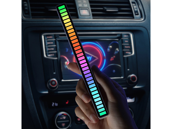 USB VODIL ZVOK ODZIV VEČBARVNI NEON RGB BATERIJE