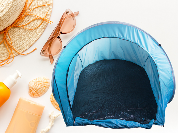 Šotor na plaži velik zaklenljiv pop-up samoskladljiv s pokrovom uv