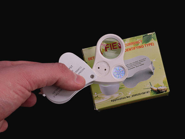 Lupa plegable led para joyería uv 25x 50
