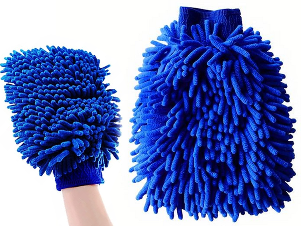 Set of polishing sponges for drill brushes microfibre pads