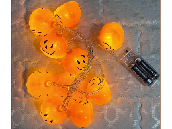 Tekvicové svetlá 10 viedlo závesné halloween 200cm svetelná dekorácia tekvicová dekorácia