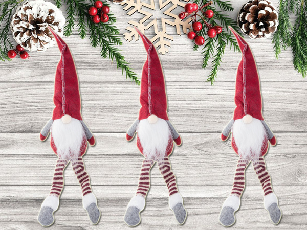 Gnome de noël gnome de noël sous l'arbre de noël