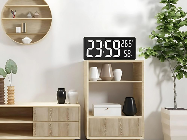 Zegar budzik elektroniczny cyfrowy led stojący wiszący temperatura wilgoć