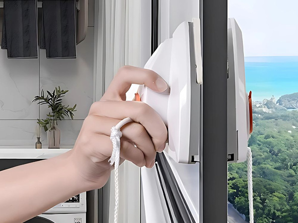 Nettoyeur de vitres magnétique double face aimants puissants raclette précise