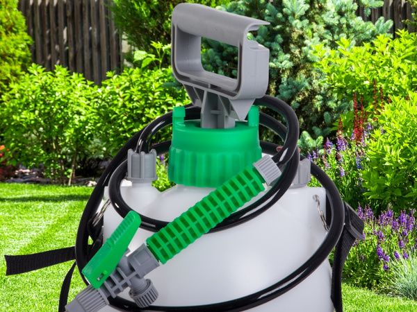 Pulverizador manual jardín 5 l + bandolera