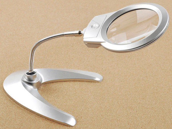 Loupe de bureau avec 2 leds 2x 6x bras réglable