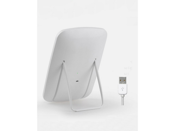 Miroir de maquillage cosmétique éclairé par led