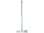 Flat mop for floor cleaning with wringer rotary twist wringer