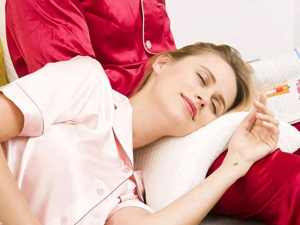 Orthopaedic pillow with armhole for sleeping memory white arch