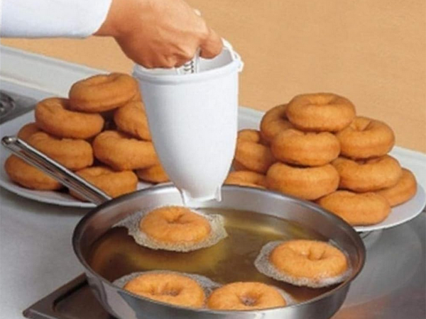 Distributeur de beignets distributeur de beignets fabricant de beignets fabricant de pneus