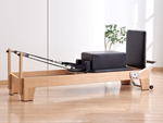 PILATES EXERCISE BED REFORMER FITNESS TRAINING DEVICE