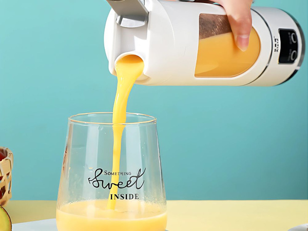 Blender s kozarcem, brezžični USB prenosni mini mešalnik za smoothie