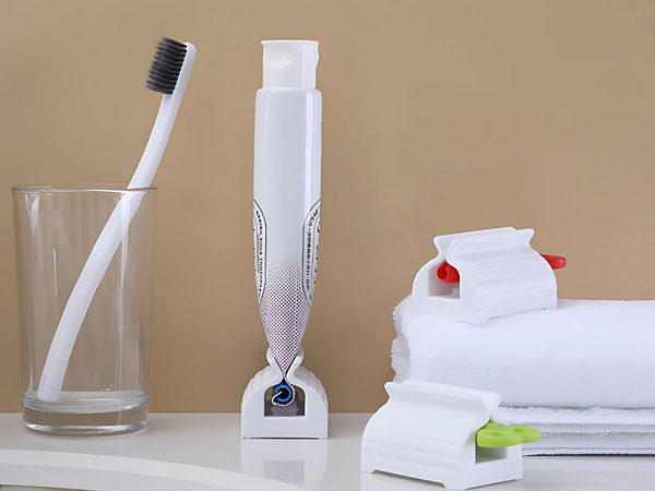 Squeezer pasta de dinti gel crema tub dispenser