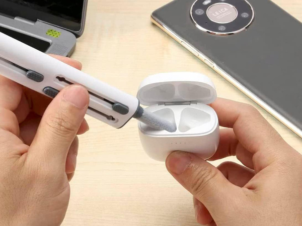Kit de nettoyage pour combinés téléphoniques