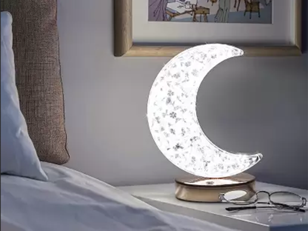 Namizna svetilka luna kristal vodila rgb usb
